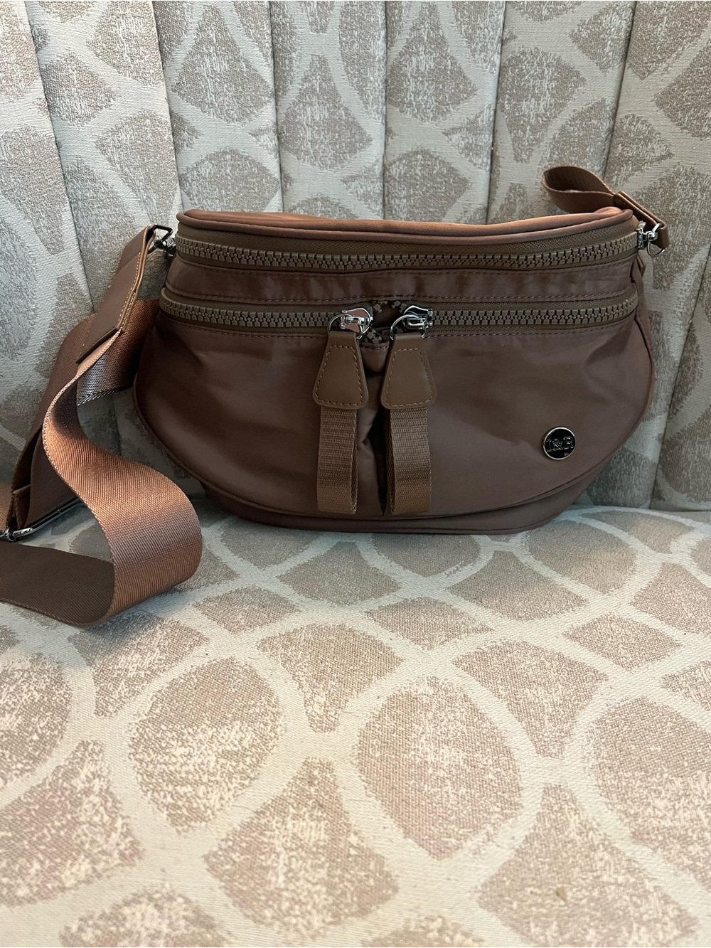 Unbranded Brown Nylon Crossbody Belt Bag with Adjustable Strap